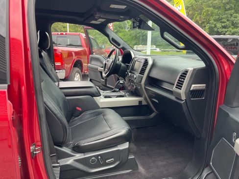 Used 2015 Ford F150 Lariat w/ Equipment Group 502A Luxury image 31