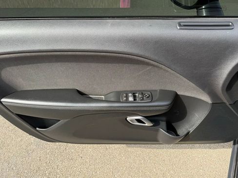 Used 2018 Dodge Challenger SXT RWD image 24