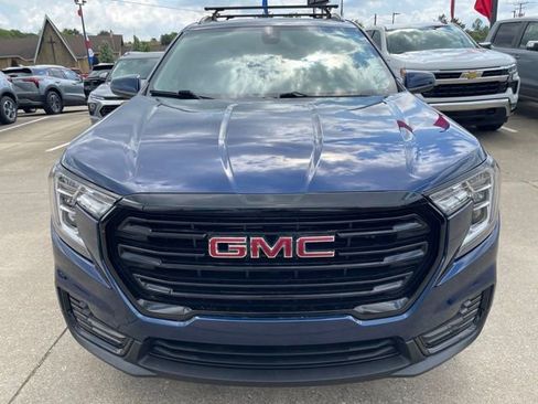 Used 2022 GMC Terrain SLE w/ Driver Convenience Package AWD/4WD image 5