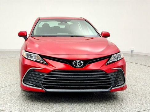 Used 2023 Toyota Camry LE image 2