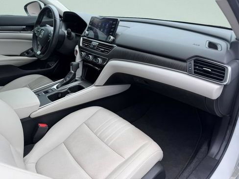 Used 2022 Honda Accord EX-L image 14