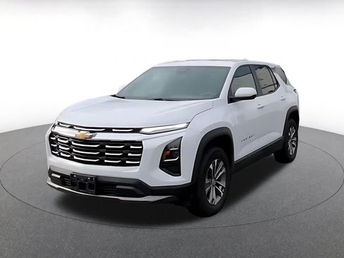 Used 2025 Chevrolet Equinox LT image 7