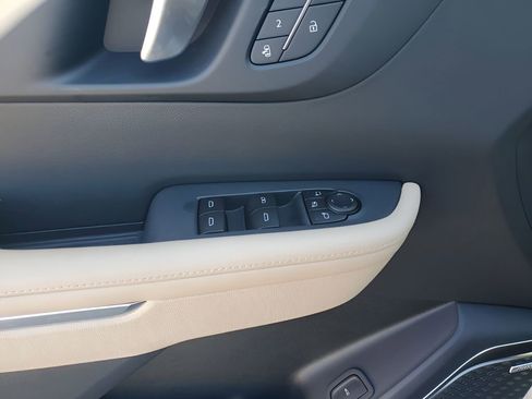 New 2026 Buick Enclave Preferred w/ Power Package image 28