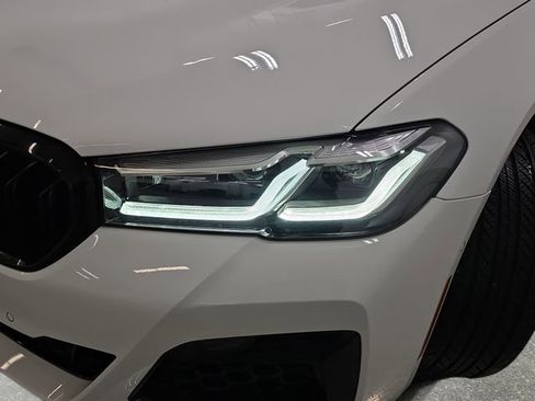 Certified 2022 BMW 540i xDrive w/ M Sport Package image 28