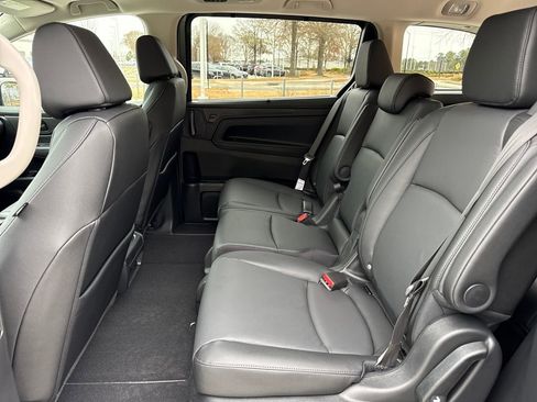 New 2026 Honda Odyssey EX-L image 24