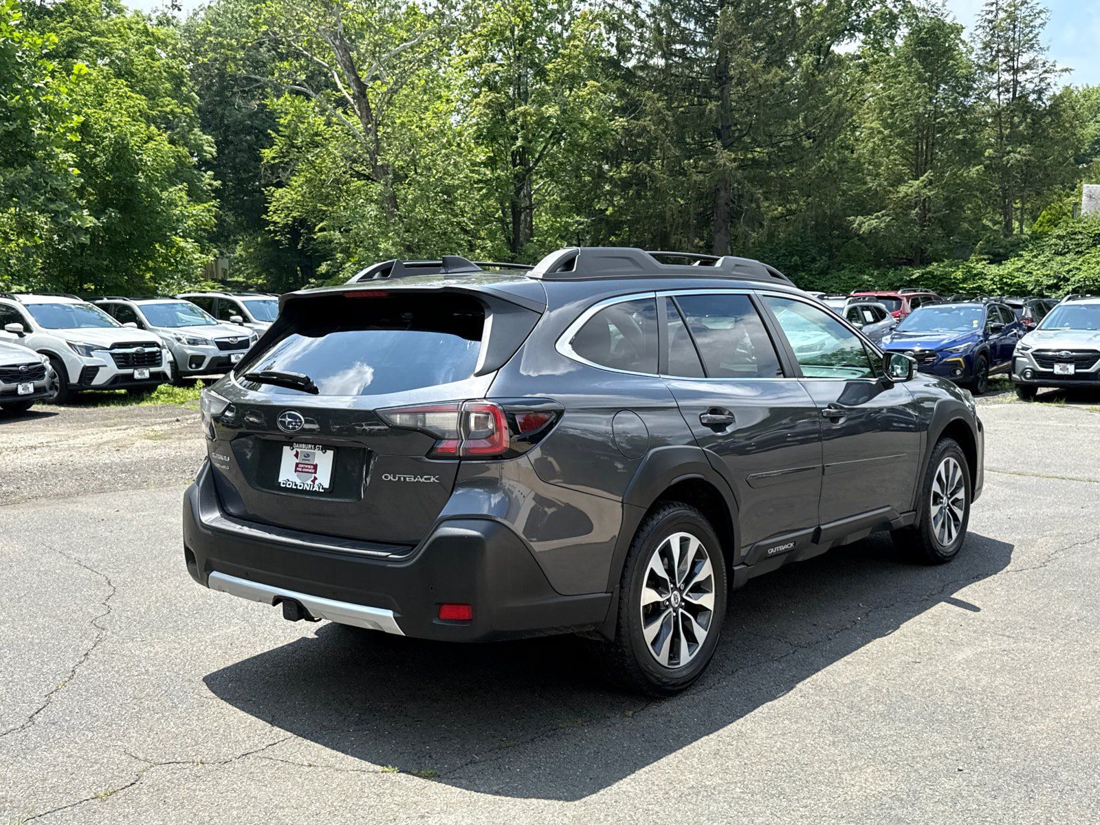 Used 2023 Subaru Outback Limited AWD/4WD image 6