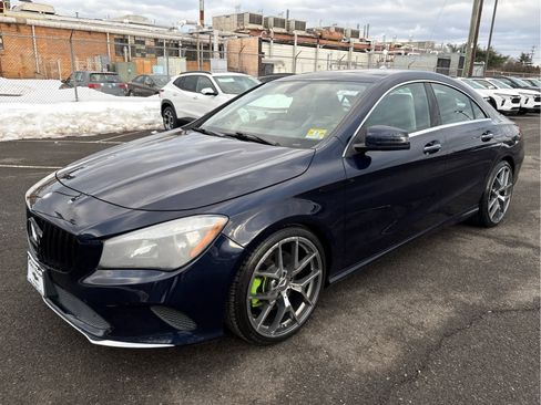 Used 2017 Mercedes-Benz CLA 250 4MATIC image 5