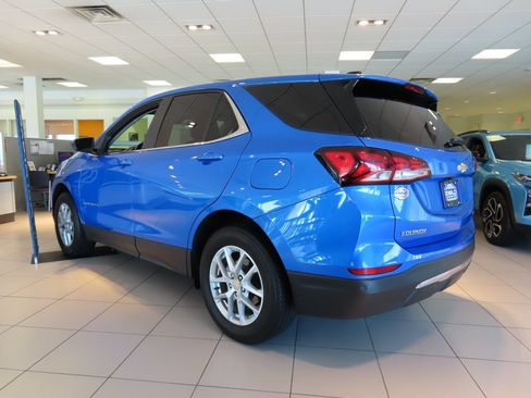 Certified 2024 Chevrolet Equinox LT AWD/4WD image 2