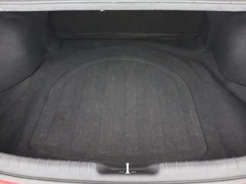 Used 2023 Hyundai Elantra SEL w/ Winter Weather Package FWD image 19