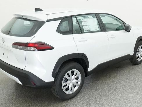 New 2026 Toyota Corolla Cross L image 22