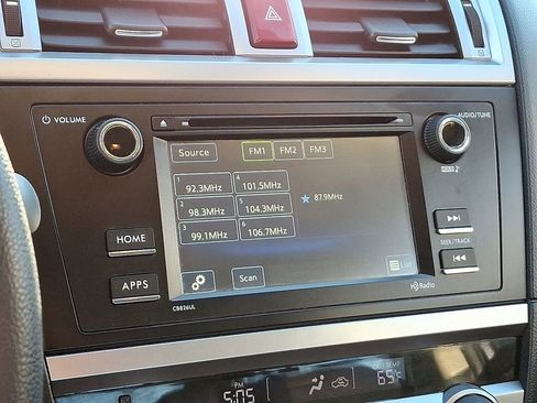 Used 2017 Subaru Legacy 2.5i w/ Alloy Wheel Package image 14