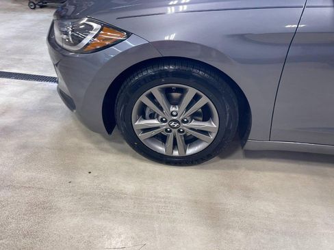 Used 2018 Hyundai Elantra SEL FWD image 6