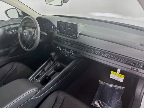 New 2025 Honda Accord LX image 33