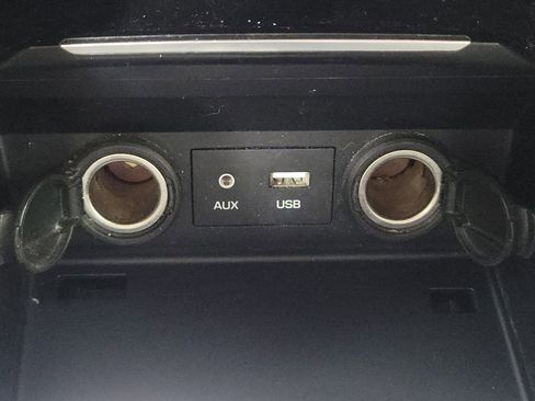 Used 2017 Hyundai Elantra SE image 26