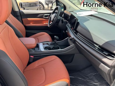 New 2026 Kia Carnival EX FWD image 19
