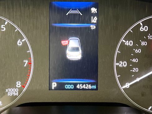Used 2024 Toyota Corolla LE FWD image 22