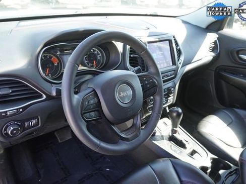 Used 2022 Jeep Cherokee Trailhawk image 21