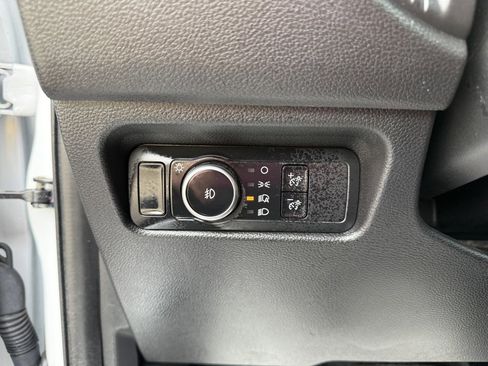 Used 2024 Ford Ranger XL image 17