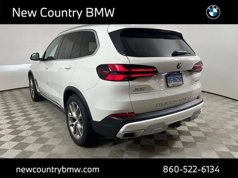 Used 2026 BMW X5 xDrive40i w/ Premium Package AWD/4WD image 5