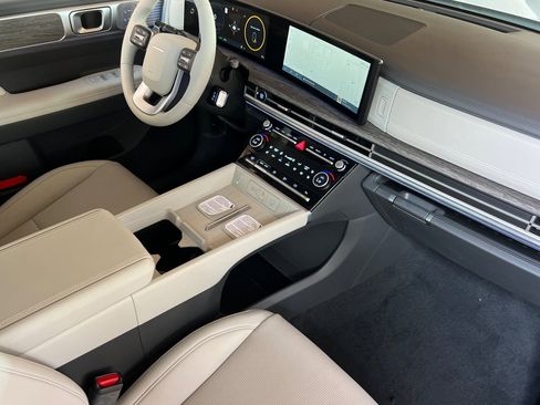 New 2026 Hyundai Santa Fe Limited image 17