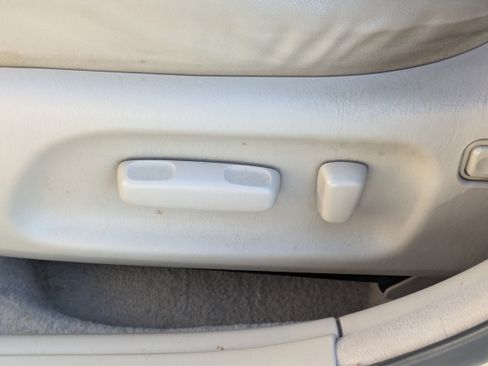 Used 2002 Lexus ES 330 image 18