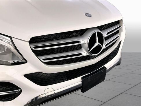 Used 2017 Mercedes-Benz GLE 350 4MATIC image 32