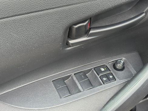 Used 2024 Toyota Corolla LE FWD image 14