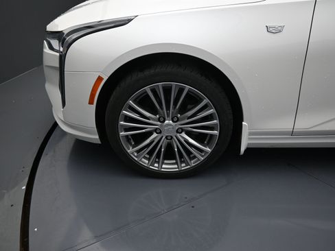 Used 2020 Cadillac CT4 Premium Luxury image 10