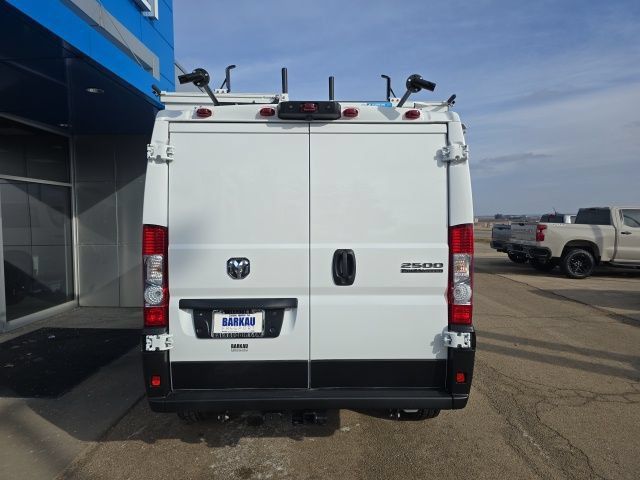 Used 2025 RAM ProMaster 2500 FWD image 8