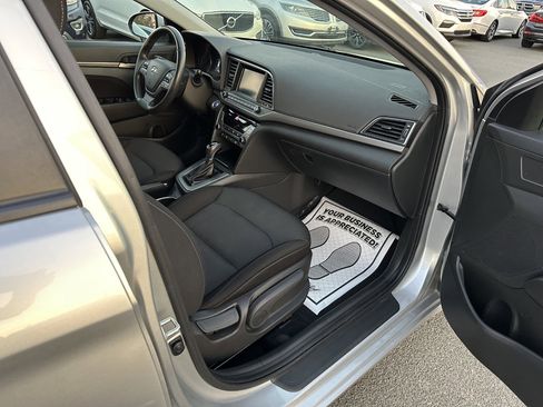 Used 2017 Hyundai Elantra Value Edition image 13