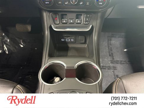 Used 2018 GMC Terrain SLT w/ Preferred Package AWD/4WD image 15