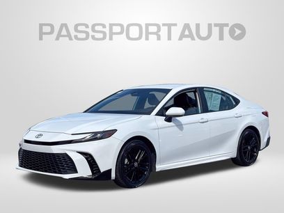 Used 2025 Toyota Camry SE w/ Convenience Package