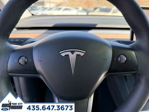 Used 2024 Tesla Model Y Long Range image 16