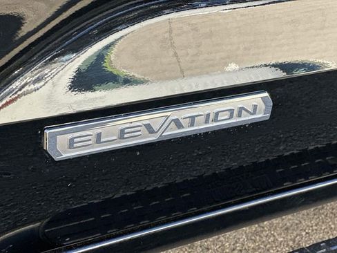 Used 2024 GMC Canyon Elevation w/ Trailering Package image 31