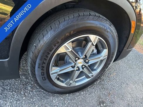 Used 2024 Chevrolet Blazer LT w/ Sound & Technology Package AWD/4WD image 16