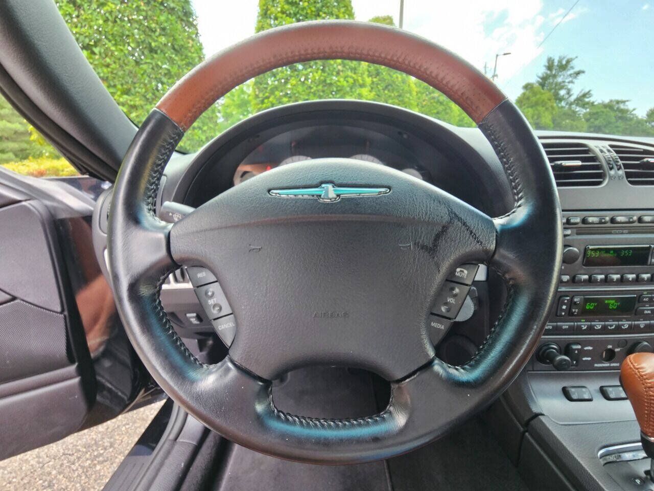 Used 2003 Ford Thunderbird RWD image 17