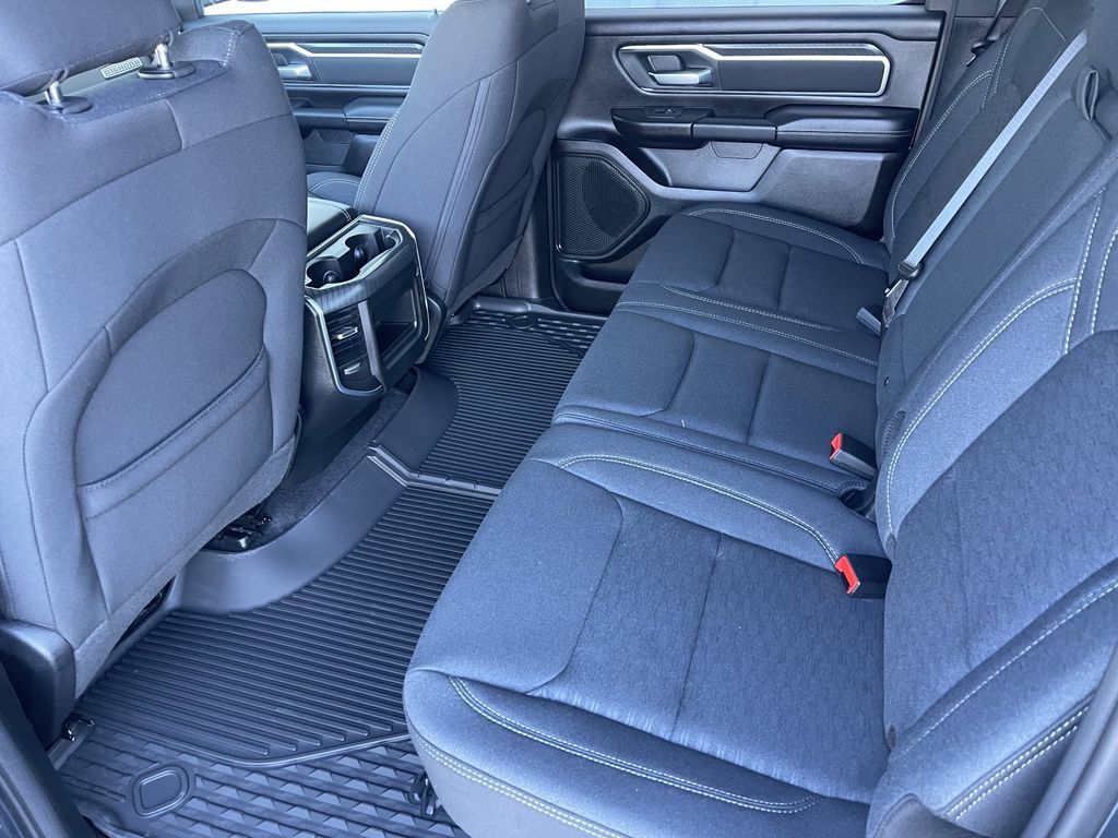 New 2026 RAM 1500 Big Horn AWD/4WD image 13