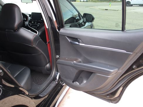 Used 2022 Toyota Camry TRD w/ TRD Package w/JBL Audio FWD image 21
