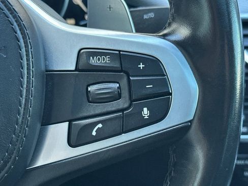 Used 2019 BMW 530e w/ M Sport Package image 28