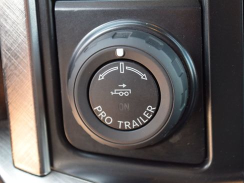 Used 2023 Ford F150 King Ranch w/ Equipment Group 601A High AWD/4WD image 11
