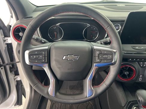 Used 2023 Chevrolet Blazer RS w/ Driver Confidence II Package FWD image 10
