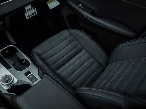 New 2026 Mitsubishi Outlander SE AWD/4WD image 26