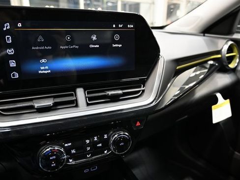 New 2026 Chevrolet Trax ACTIV w/ Sunroof Package image 14