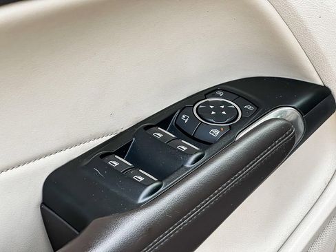 Used 2019 Lincoln MKC Reserve w/ MKC Climate Package image 14