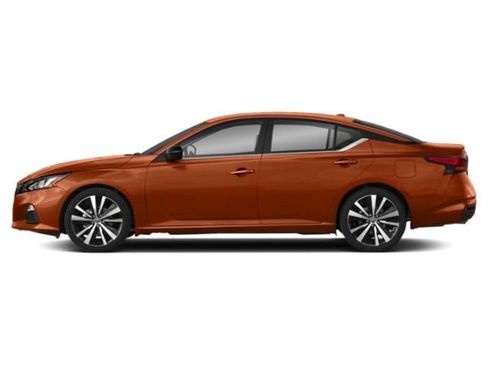 Used 2022 Nissan Altima 2.5 SR FWD image 2
