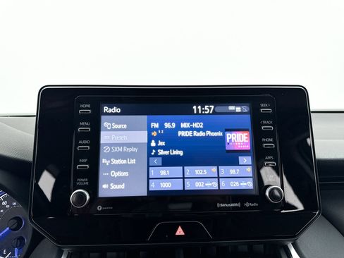 Used 2021 Toyota Venza LE w/ Carpet Mat Package (TMS) AWD/4WD image 21