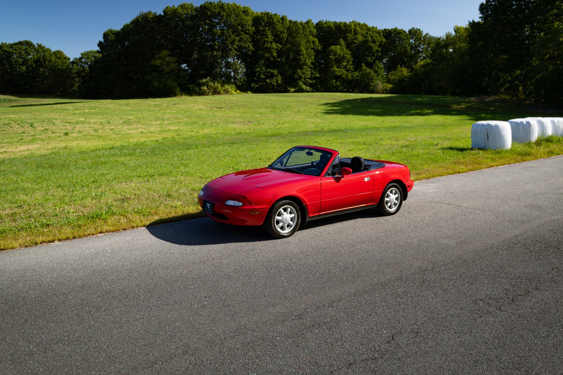 Used 1990 MAZDA MX-5 Miata RWD image 3