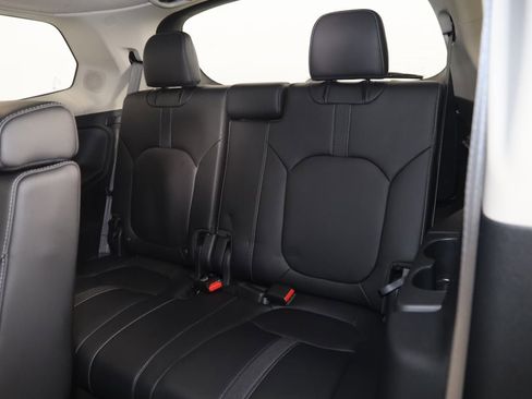 Used 2023 Honda Pilot Touring image 49