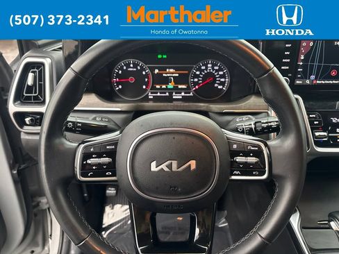 Used 2023 Kia Sorento S AWD/4WD image 24