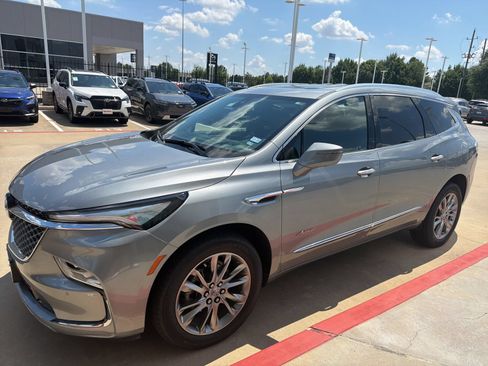 Used 2023 Buick Enclave Avenir w/ Avenir Technology Package AWD/4WD image 1